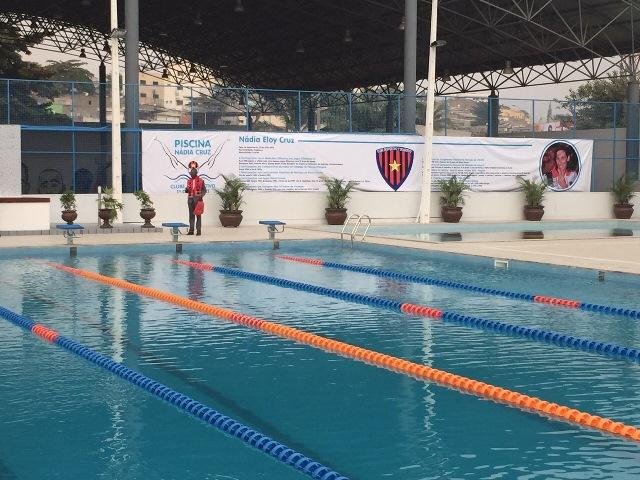 Piscina 1 de Agosto Piscina Nadia Cruz