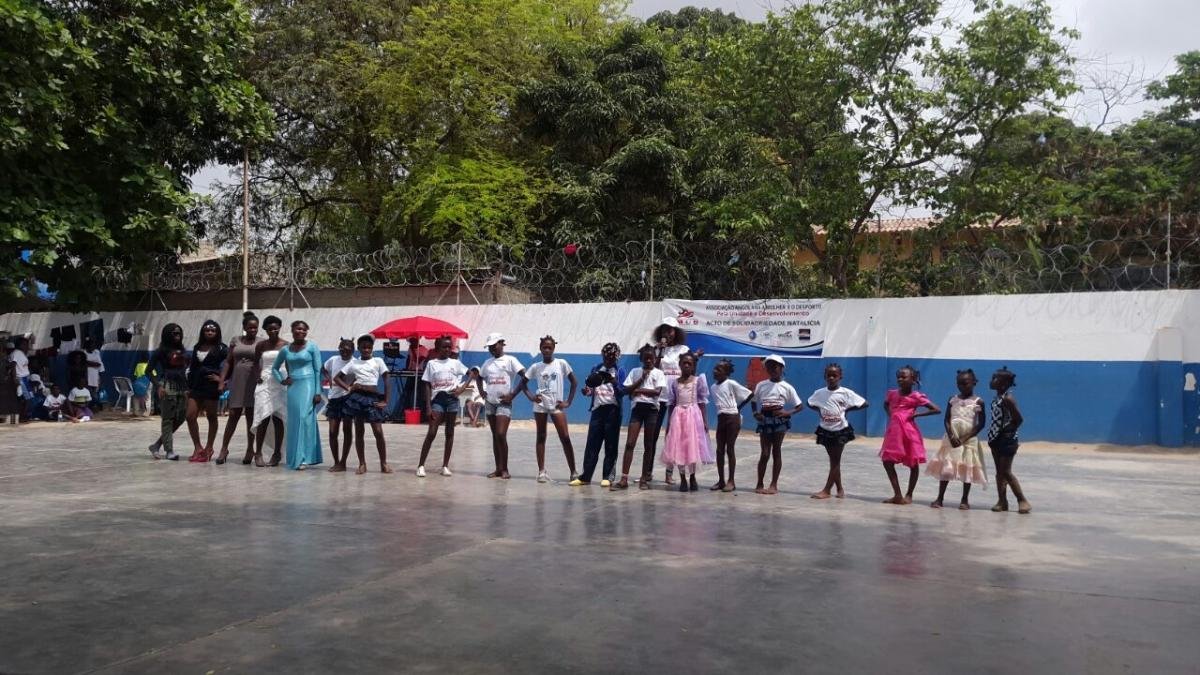 Doação Orfanato Mulheres – Viana – AMUD