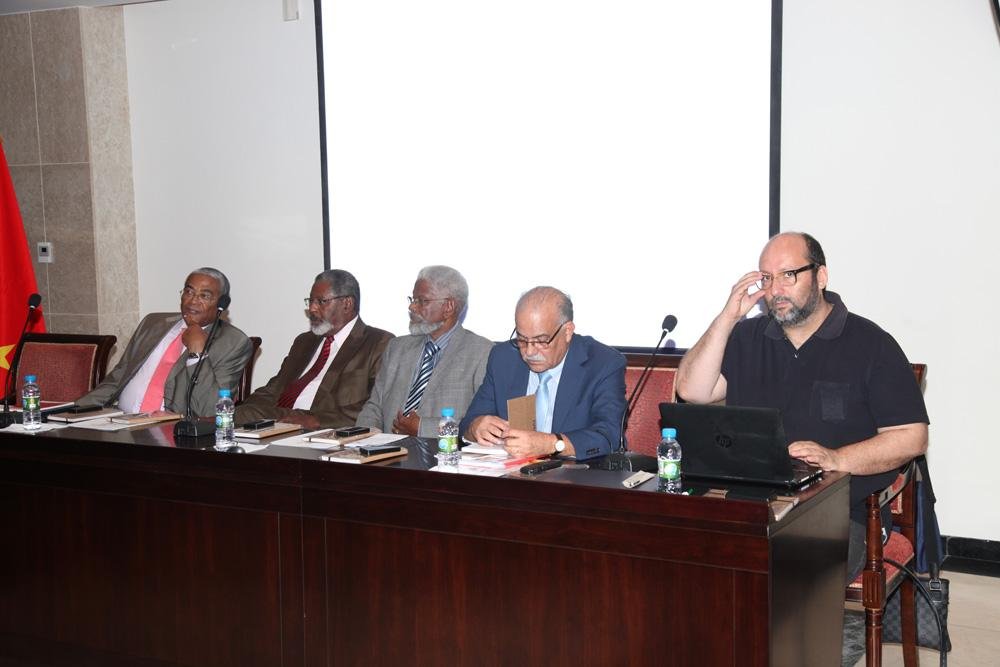 Palestra Memorias do Desporto e Olimpismo - Mesa de Honra