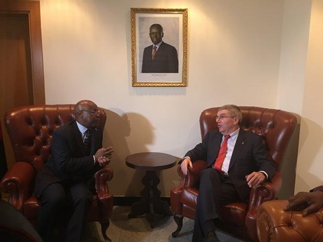 IOC Presidente Cumprimentos