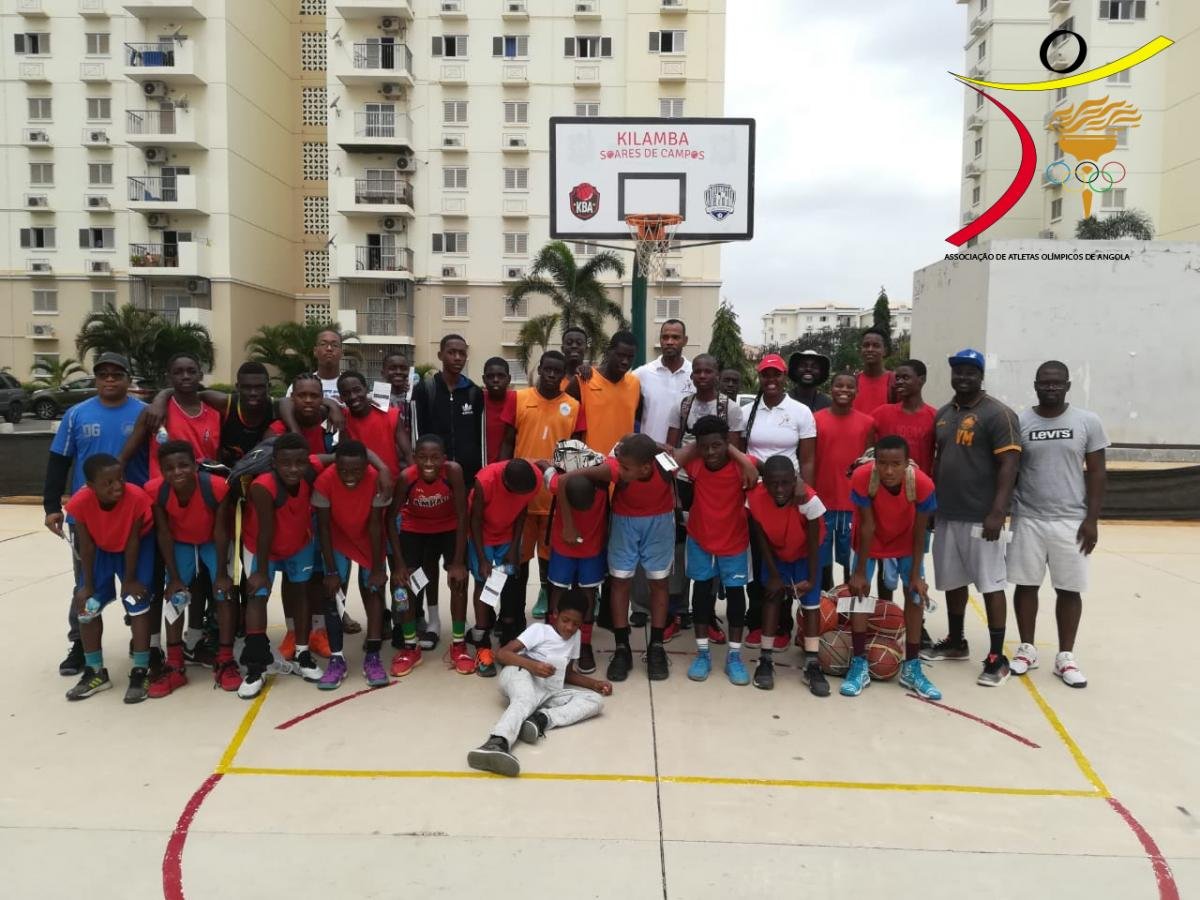 Associação dos Atletas Olímpicos de Angola (AAOA) renuísse com os atletas sub 14 e sub 16 do clube do Kilamba