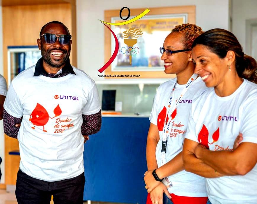 A Vice presidente da AAOA Elsa Freire teve em uma atividade de sensiblização de doação de sangue relizada pela UNITEL