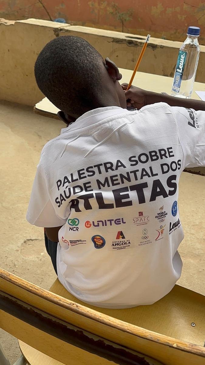 Saude Mental para Atletas – Escola 4027 – Cacuaco