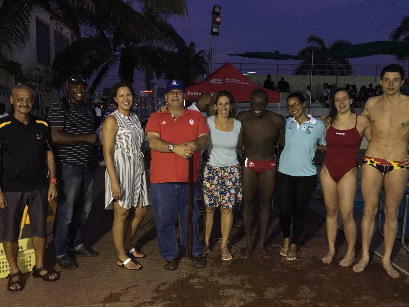 Olímpicos Nadadores com Treinadores Olimpicos