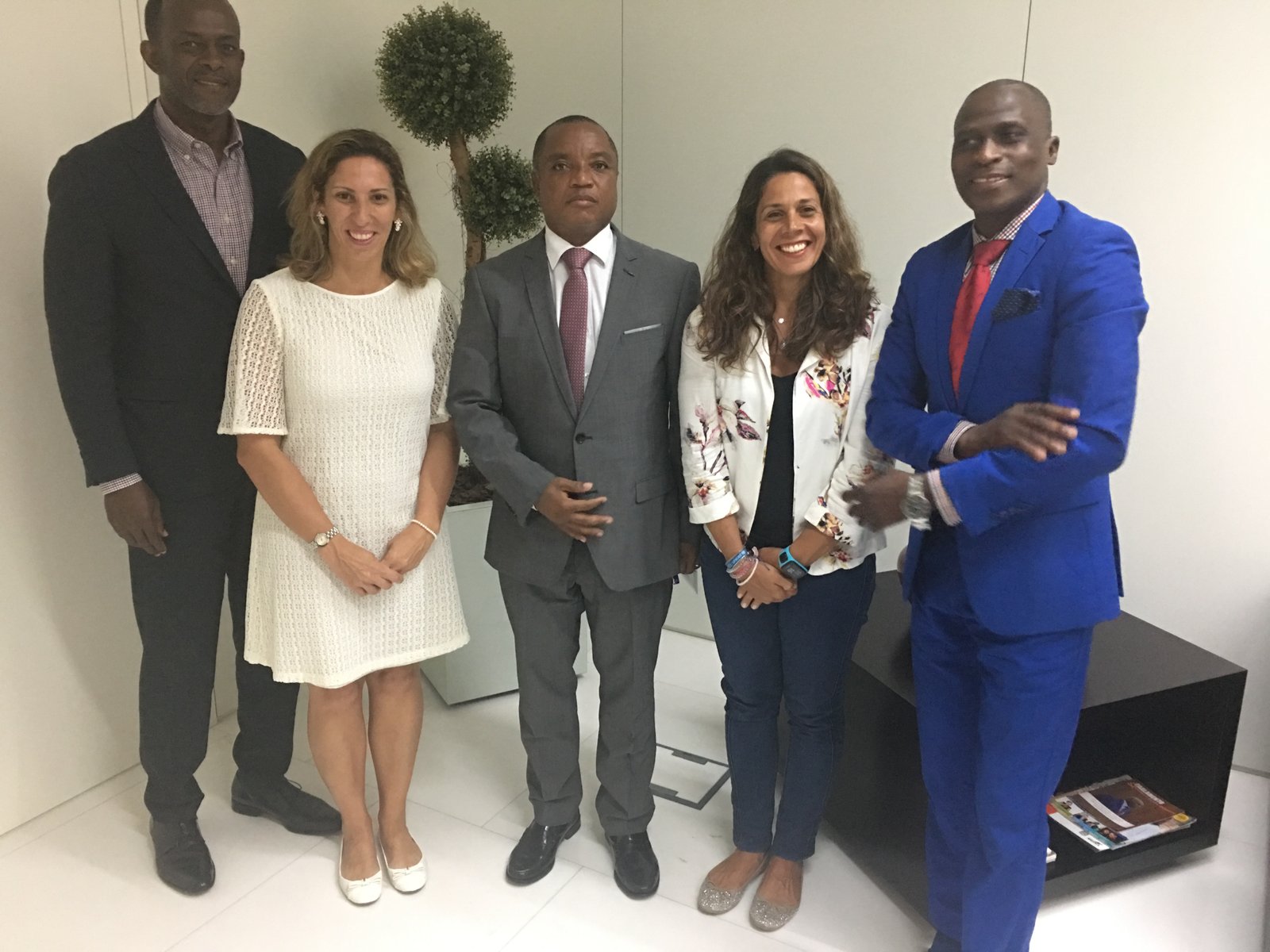 Olímpicos e Paralímpicos Reúnem com Ministro da Administração e Segurança Social